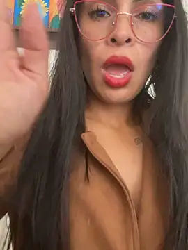 astrid-- - Astrid--'s free webcam - UK Sex Cams