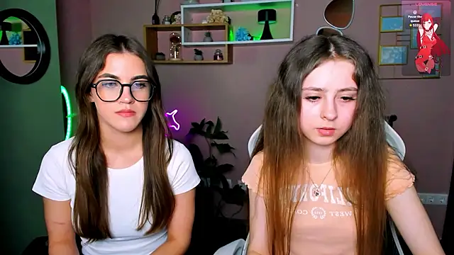 rebecca_smile (G teen) - handbra