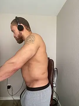 fathero1time - Fathero1time's free webcam - UK Sex Cams