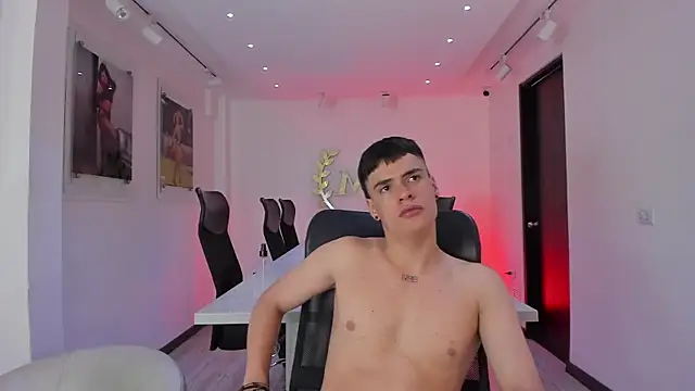 benitosaenz - BenitoSaenz's free webcam - UK Sex Cams