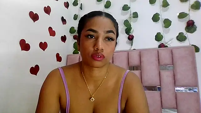 abby_moss_2 - Abby_moss_2's free webcam