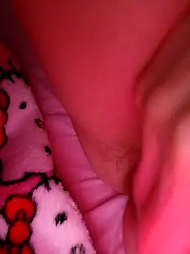 Webcam Model (Hottiesophie)  is live.Free join now!