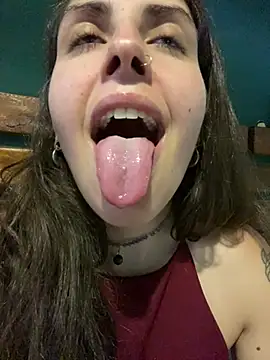 isadelasestrellas - Isadelasestrellas's free webcam - UK Sex Cams