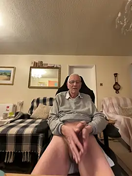 cutaboverest (M grandpa) - #brunettes #cam2cam #cheap-privates #gays #grandpas #handjob #hd #masturbation #medium #recordable-privates #recordable-publics #small-audience #striptease #top #uk-models #white