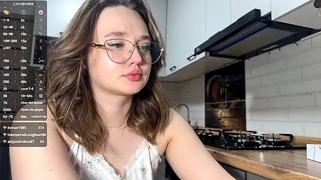 ainasmith - AinaSmith's free webcam - UK Sex Cams