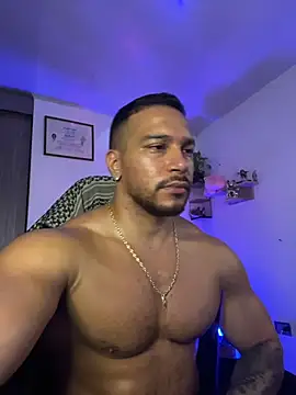 FreszX Live Webcam on Stripchat