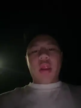 美女zhuendong000001在线直播