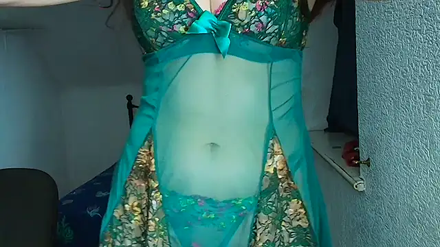 Aromaloveqq live sex cam