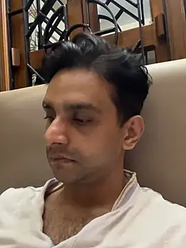 online4u08 Live Webcam on Stripchat