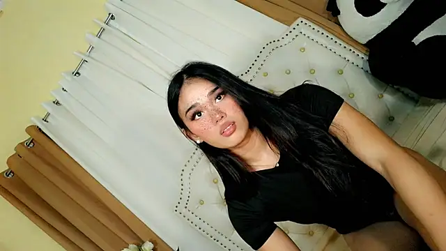 itsmadisonfucker (Ask my age) - TAKE MY FIRST CUM