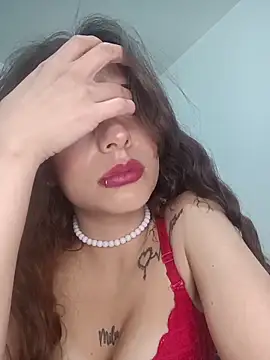 AlexxaAndRileyy Live Webcam on Stripchat