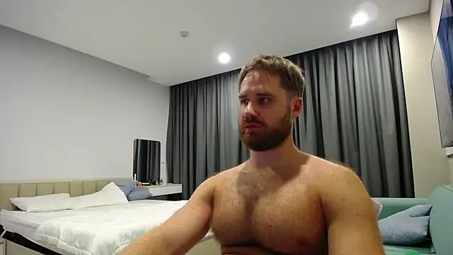 LorenzoLux live sex cam