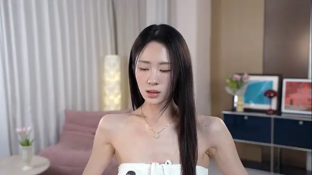 美女Honeypeach-0112在线直播