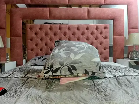 briana_wonder69xxx webcam