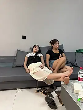 美女zhuendong000001在线直播