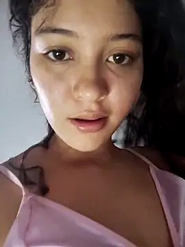 Soymaia Live Webcam on Stripchat