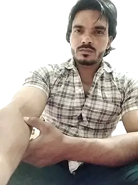 rocky_boy4 - Rocky_boy4's free webcam - UK Sex Cams