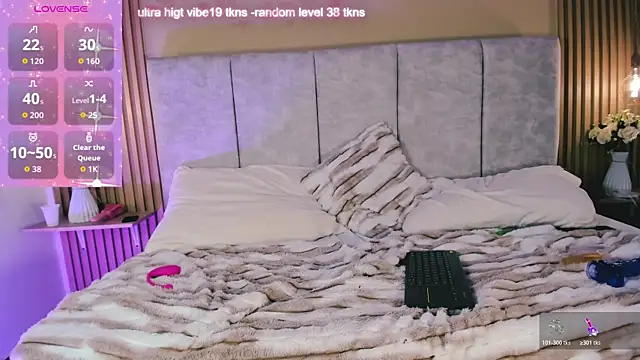 stardoll1_ (F young) - show pussy close up