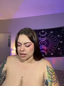 Webcam Model (Melhope)  is live.Free join now!