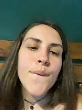 Webcam Model (isadelasestrellas)  is live.Free join now!