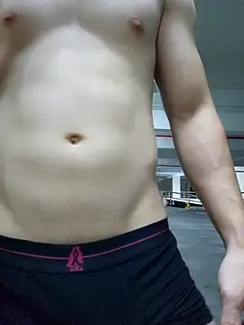 Valerious180's live cam