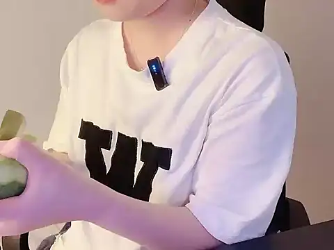 hunhun122 - Hunhun122's free webcam - UK Sex Cams