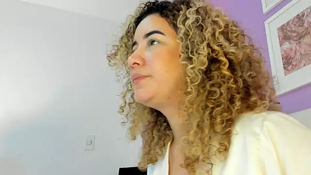 Charlotte11-11 webcam