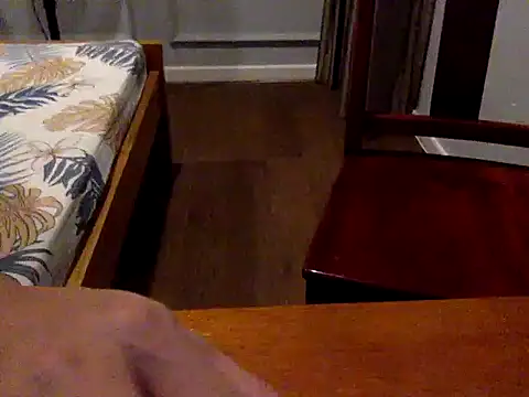 17komodo - 17Komodo's free webcam - UK Sex Cams