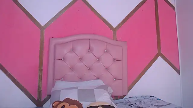 belinda_lane - Belinda_lane's free webcam - UK Sex Cams