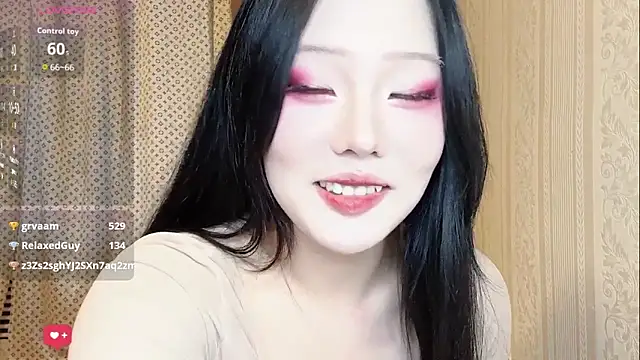 美女babyrita在线直播