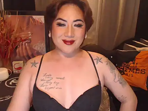 YourMistressAggy live sex cam