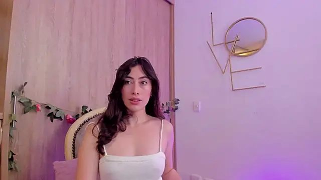 amatiista - Amatiista's free webcam - UK Sex Cams