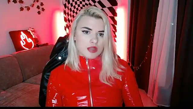 ariana_saint - Ariana_Saint's free webcam - UK Sex Cams