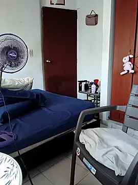 saenz_eymi - Saenz_eymi's free webcam - UK Sex Cams