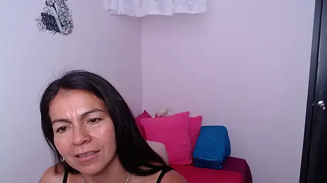 camilavargas_ - Camilavargas_'s free webcam - UK Sex Cams