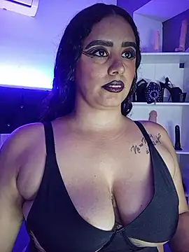 Webcam Model (MariaGaitan)  is live.Free join now!