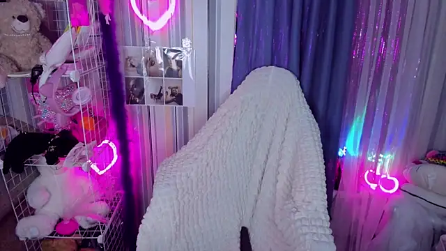 ceanelino - CeaneLino's free webcam - UK Sex Cams