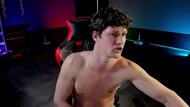 dirty-boss - Dirty-boss's free webcam - UK Sex Cams