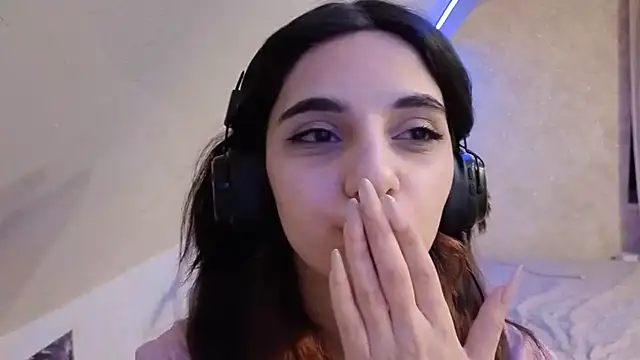 Blissmissataeses webcam