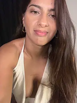 chicachocolate01 (F young) - Doggy + 10 spanks ass 🔥