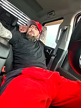 beardedtattood (Ask my age) - Make this dick cum down your throat! 😉