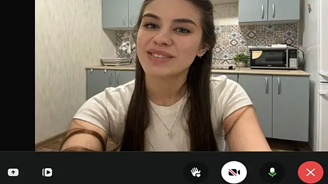 lypsixo (F teen) - make a heart