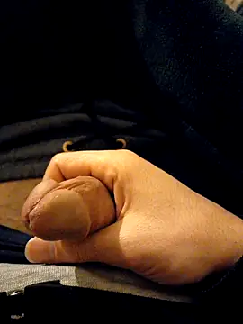 zip_arabi (M young) - زيت على الزب وقذف