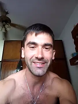 tomasselo (M young) - Masturbacion con ropa