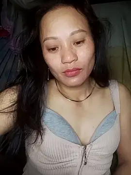 piu_18 - Piu_18's free webcam - UK Sex Cams