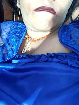 Webcam Model (Ritasingh-0461) is live