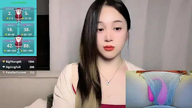 woaiqinqin - Woaiqinqin's free webcam - UK Sex Cams