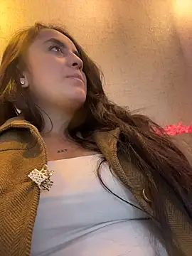 Antonella_Julieta webcam