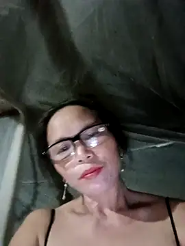 tina6886 - Tina6886's free webcam - UK Sex Cams