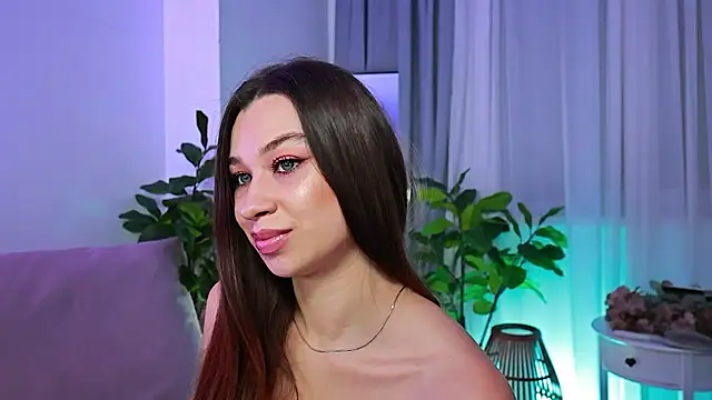 divetagrace - Divetagrace's free webcam - UK Sex Cams